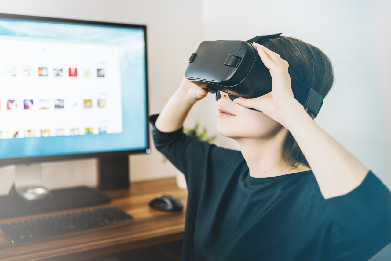 VR headset